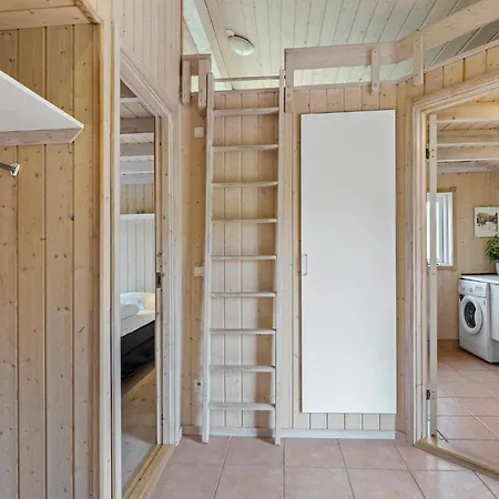Σπίτι διακοπών In With Sauna